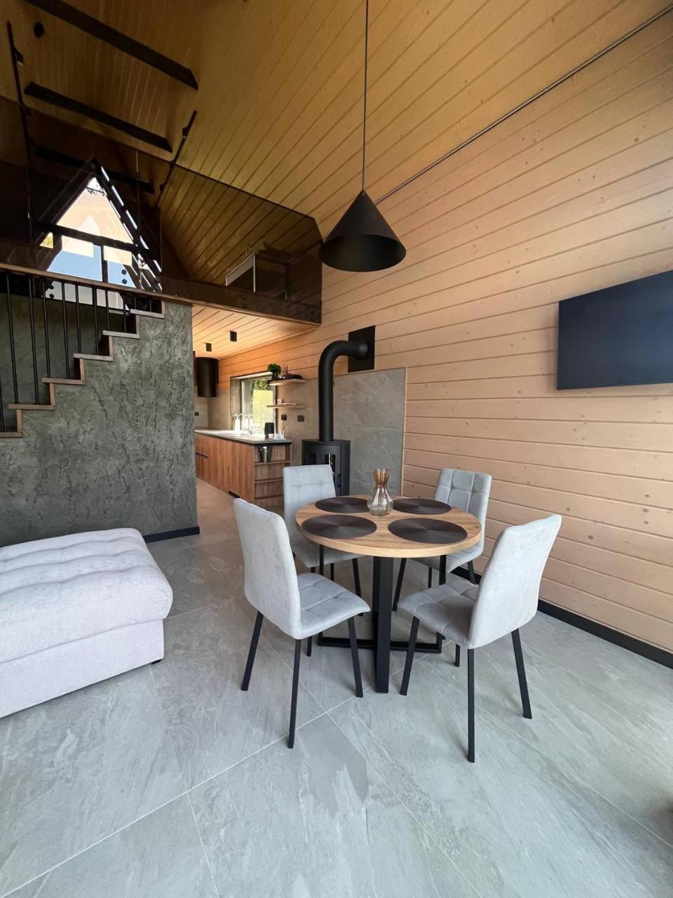 Valley Hills-Котедж На Схилах Гір З Чаном-Джакузі Slavske Exteriör bild